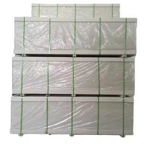 Placa de <span class=keywords><strong>yeso</strong></span> resistente al agua ignífuga a prueba de sonido, placa de <span class=keywords><strong>yeso</strong></span> con aislamiento de techo, paneles de <span class=keywords><strong>yeso</strong></span> fibrosos decorativos estampados - Product Image 2