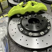 8-Kolben-Bremssattel 390x36mm Carbon-Keramik-Bremsscheiben Großes Bremsen-Upgrade-Kit für BMW X5 X6 X7 M5 M8 G05 G06 G07