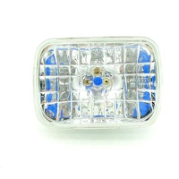 Phare automobile à faisceau scellé de type cristal H6052/H6002 de 7 pouces carré avec ampoule halogène à lumière chaude, directement de l'usine