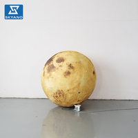 Modèle de planète lunaire gonflable jaune personnalisé pour la décoration publicitaire d'événements extérieurs sur le thème spatial