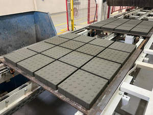 Venta caliente <span class=keywords><strong>de</strong></span> alta calidad <span class=keywords><strong>de</strong></span> alta resistencia molde <span class=keywords><strong>de</strong></span> <span class=keywords><strong>bloque</strong></span> <span class=keywords><strong>de</strong></span> hormigón reforzado para QT molde <span class=keywords><strong>de</strong></span> nuevo equipo <span class=keywords><strong>de</strong></span> producción <span class=keywords><strong>de</strong></span> material <span class=keywords><strong>de</strong></span> pared - Product Image 4