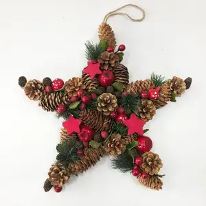 В форме звезды натуральный сосновая шишка для рождественской вечеринки венок с красной ягодой Coroa de Natal Corona de Navidad
