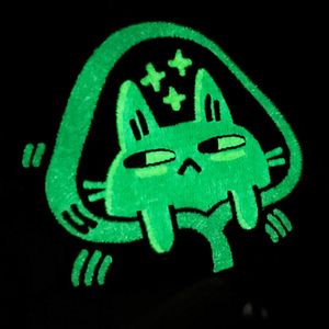 Parche Luminoso que Brilla en la Oscuridad, Insignia Luminiscente Personalizada, Parches Bordados para Ropa y Gorras - Product Image 2