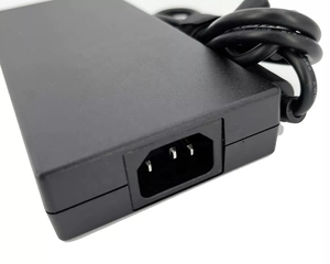 Adaptateur secteur mince 20V 12A 240W pour ordinateur portable MSI Katana GF66 <span class=keywords><strong>GF76</strong></span> 12UE série GL65GL76 GF66GF76 A20-240P2A A240A010P 4.5*3.0mm - Product Image 5