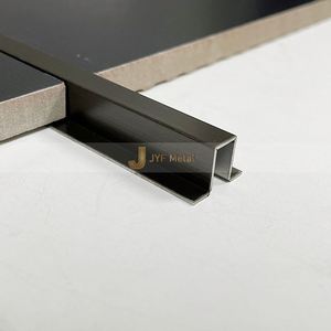 M139 - Molduras Decorativas de Metal para Bordes de Piso, Diseño Contemporáneo, Acero Inoxidable 304, Duraderas, Impermeables, Fáciles de Instalar - Product Image 1