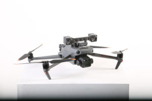 Stock DJ I Mavic <span class=keywords><strong>3</strong></span> Drone M3E/M3T proiettore 2 in 1 modulo con 4 pz LED luce Flash all'interno, fino a 16W potenza, distanza 200m - Product Image 5