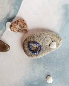 Bijoux faits main délicats pour femmes, bagues en pierre naturelle, perles d'espacement en acier inoxydable, cristal de guérison, perles d'eau douce, bague perlée - Product Image 1