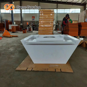 Brasero de Acero Corten Blanco con Cascada y Palo para Leña - Decoración de Calefacción Exterior Ecológica para Jardín y Piscina - Product Image 1