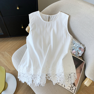 <span class=keywords><strong>Camicia</strong></span> da <span class=keywords><strong>donna</strong></span> all'ingrosso per boutique, nuova collezione estiva 2026, alla moda, elegante, girocollo, vestibilità ampia e snellente - Product Image 1