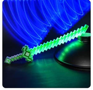 Nouveau <span class=keywords><strong>sabre</strong></span> <span class=keywords><strong>laser</strong></span> 2025 pouvant se joindre, épées jouets, bâton lumineux, jouets pour enfants, épées lumineuses LED, épées qui s'illuminent - Product Image 4