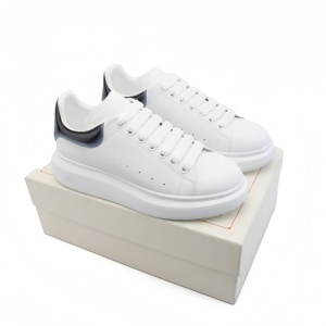 أحذية رياضية فاخرة أصلية من McQ للرجال والنساء، أحذية عالية الجودة، أحذية نسائية بأسلوب الملكة - Product Image 5