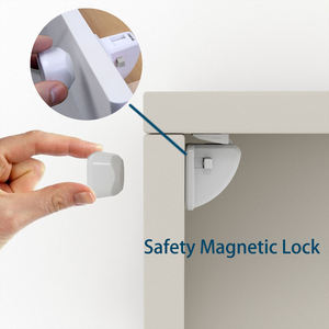 Thiết Kế Mới Đa Chức Năng An Toàn Trẻ Em Dính Núi Ngăn Kéo Bảng Tủ Từ Khóa Cho Tủ Với Chìa Khóa - Product Image 3