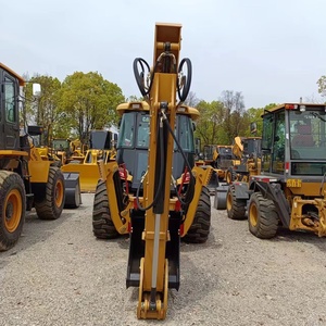 Pelleteuses d'occasion Caterpillar Chargeuse sur pneus Cat 420F Pelleteuse CAT 420f Chargeuse-pelleteuse Machines de construction - Product Image 4