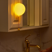 Veilleuse LED créative et mignonne en forme de mini-ballon pour enfants, bébés, appartement, taille moyenne, en silicone, rechargeable, avec capteur tactile