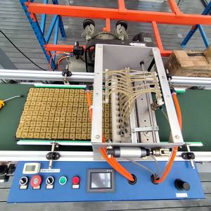 Piantatrice di precisione seminatrice a prezzi accessibili seminatrice di verdure per piccoli allevamenti commerciali - Product Image 1