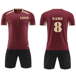 Offre spéciale, uniforme de football avec logo personnalisé par sublimation à séchage rapide, kits de football bon marché pour hommes et enfants, <span class=keywords><strong>maillot</strong></span> de football multicolore, chaussettes courtes - Product Image 2