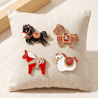 Nouvelle collection de badges et épingles de revers en métal fin, personnalisables, pour la mode et la vente en gros