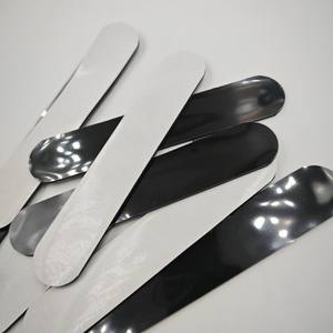 Nano cinta reutilizable negra de doble cara con forma personalizada Después del lavado, el adhesivo se puede restaurar y reutilizar - Product Image 1