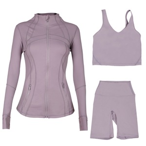 ชุดออกกำลังกายผู้หญิงเซ็กซี่ ระบายอากาศได้ดี เสื้อครอปเอวยางยืดและเลกกิ้งลายเรียบ ชุดโยคะฟิตเนส 2 ชิ้น แขนยาว - Product Image 3