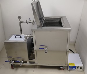 Nettoyeur à ultrasons électrique industriel haute capacité 45L 600W avec réservoir filtrant pour le nettoyage de PCB, de disques vinyles, de pièces automobiles et de filtres à particules (DPF) - Product Image 3