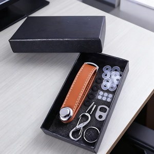 Porte-clés extensible en cuir véritable de qualité supérieure, pochette organisatrice de clés pour cadeau d'affaires - Product Image 3