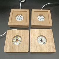 Lampe de nuit LED moderne au design minimaliste avec base en bois illuminée, alimentée par USB, base phosphorescente, lumière tricolore