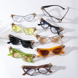 Jamie 2412B Cat Eye Sunglasses Black <b>Plastic</b> Frame Rhinestone Pearl Decor Women UV400 Protection - Product Image 4