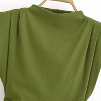 Robe Courte Femme Élégante et Tendance Coupe Ajustée Style Vintage avec Design Cintrant à la Taille – Nouvelle Collection Automne/Hiver 2024