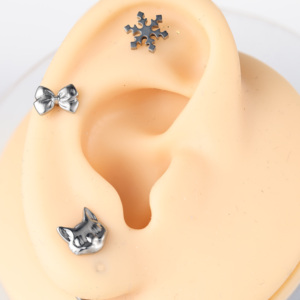 <span class=keywords><strong>Piercing</strong></span> Labret Flocon de Neige en Titane ASTM F136, Fileté Intérieurement, avec Grappe de Zircone Cubique, pour Cartilage d'Oreille, Hélix, Tragus, pour Enfants et Mariages - Product Image 5