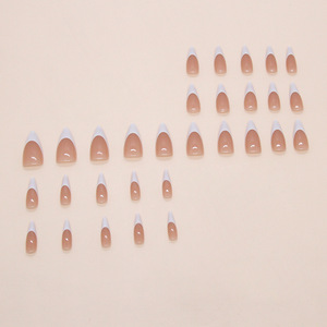 Prensa francesa minimalista Qianya en <span class=keywords><strong>uñas</strong></span> 30 piezas <span class=keywords><strong>uñas</strong></span> postizas largas de limpieza Simple puntas de <span class=keywords><strong>uñas</strong></span> de tono desnudo Natural con adhesivo desmontable - Product Image 5