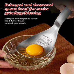 Cuillère multifonctionnelle en acier inoxydable : râpe à ail, presse-purée, cuillère à pâtes, ouvre-bouteille, séparateur, cuillère de cuisine - Product Image 4