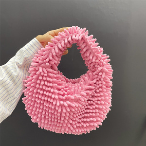 2023 Nieuwe Aankomst Custom Chenille Roze Ruches Effen Pluizige Hobo Tas Tas Tas Tas Tas Mini Portemonnee Voor Vrouwen Handtas - Product Image 2