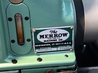 Machine à coudre industrielle Merrow MG3U Emblem Edge 3 fils d'occasion Offre Spéciale