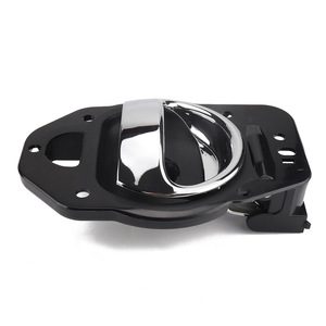 มือจับประตู Chevrolet ชิ้นส่วนอะไหล่25812196LH OE25812186RH โลหะโครเมี่ยมด้านใน - Product Image 2