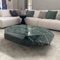 Table basse moderne en marbre naturel de luxe, forme diamant, vert, mobilier de salon, design personnalisé haut de gamme pour hôtel/villa/club