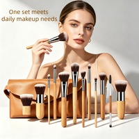 Ensemble de 12 pinceaux de maquillage à manche en bambou avec logo personnalisé, poils en nylon vegan écologiques, pinceaux professionnels, marque privée, vente en gros