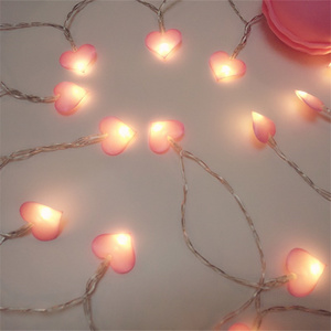 La ghirlanda di fata a Led a batteria di vendita calda ama la <span class=keywords><strong>luce</strong></span> della stringa dell'interno a forma di cuore per il matrimonio della camera da letto della ragazza di natale - Product Image 1