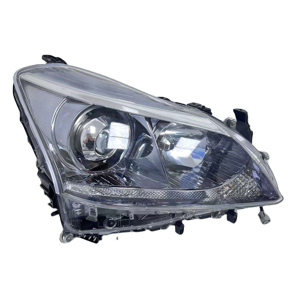 สีขาวอบอุ่น