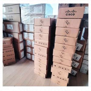 Commutateur réseau Cisco Catalyst C9300X-48TX-E haute performance, tout neuf, couche 3, routage, 48 ports Ethernet 10G - Product Image 6