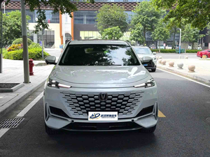 Nuevo Changan UNI-K SUV 2025 2.0T 4WD AWD Euro VI R19 Turbo SUV Mediano de 5 Plazas, Coche de Segunda Mano de China - Product Image 3