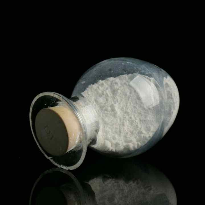 99.9% Nano Aluminum Oxide Alumina Powder  Al2O3 Nanopowder / Nanoparticles