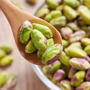 Pistachos Crudos Orgánicos Happy Nut, Snack y Alimento Seco Cultivado con Métodos Orgánicos y Procesamiento en Seco - Product Image 5