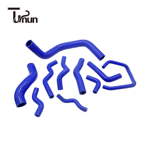 Nissan SILVIA/200SX RPS13/S14/S15 Versión anterior. (SR20DET) Kit de manguera de radiador 10 piezas Servicio de procesamiento de corte personalizado de silicona negra - Product Image 5