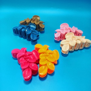 กิ๊บติดผมรูปใบไม้, กิ๊บติดผมผู้หญิง, กิ๊บติดผมทรงสูง, กิ๊บติดผมสีสันสดใสแบบใหม่, กิ๊บติดผมสไตล์มินิมอลทันสมัย - Product Image 3