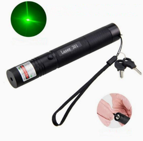 XPL-D301N532G50 Green 18650 Rechargeable Battery 301 Laser Pointer 300m Range Multi-Pattern Show Burning Match Function 1mW
