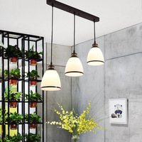 Lustre LED en fer et verre de style rustique américain, finition noire, design personnalisé à trois têtes pour salle à manger, éclairage de restaurant