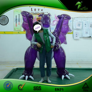 Glänzendes aufblasbares fliegendes lila Drachen-Kostümspielzeug, durchsichtige aufblasbare <span class=keywords><strong>Sex</strong></span>-Tier-SPH-Puppen aus PVC - Product Image 2