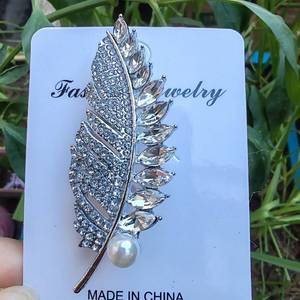 เข็มกลัดแฟชั่นรูปใบไม้ประดับคริสตัลสำหรับผู้หญิงเข็มกลัดแฟชั่นขายดี - Product Image 5