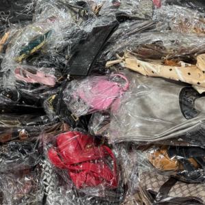 Sacs à main d'occasion de qualité supérieure pour femmes, sacs à bandoulière en <span class=keywords><strong>cuir</strong></span> Ukay2 pour la revente - Product Image 1