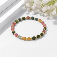 Bracelet extensible hypoallergénique en perles de pierre naturelle à facettes de 6 mm, résistant à la décoloration, avec perles dorées, idéal pour les tenues quotidiennes et de vacances